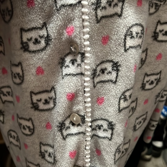 Bottom up fleece like pajama set. Pillow Talk size XL. - Picture 4 of 6